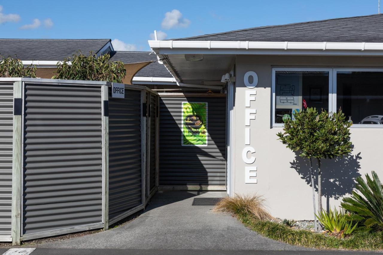 Beach Street Motel Apartments New Plymouth Eksteriør billede